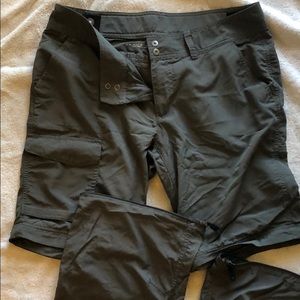 Columbia Omnishield zip off leg hiking pants